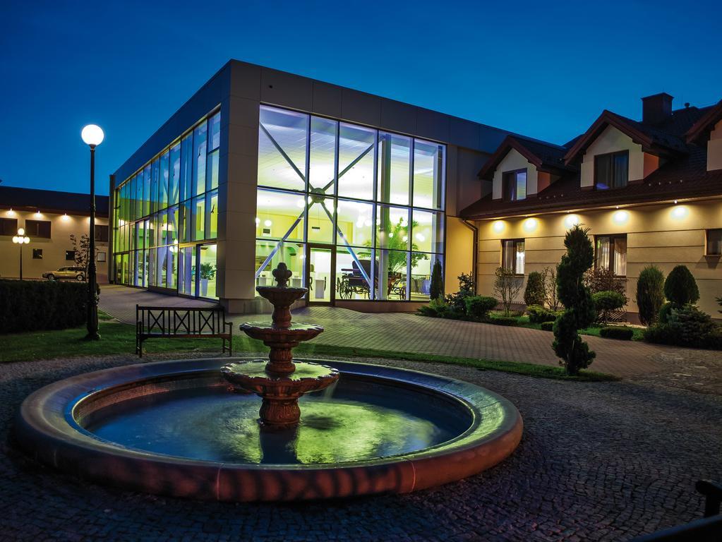 Hotel Kawallo Słubice Buitenkant foto