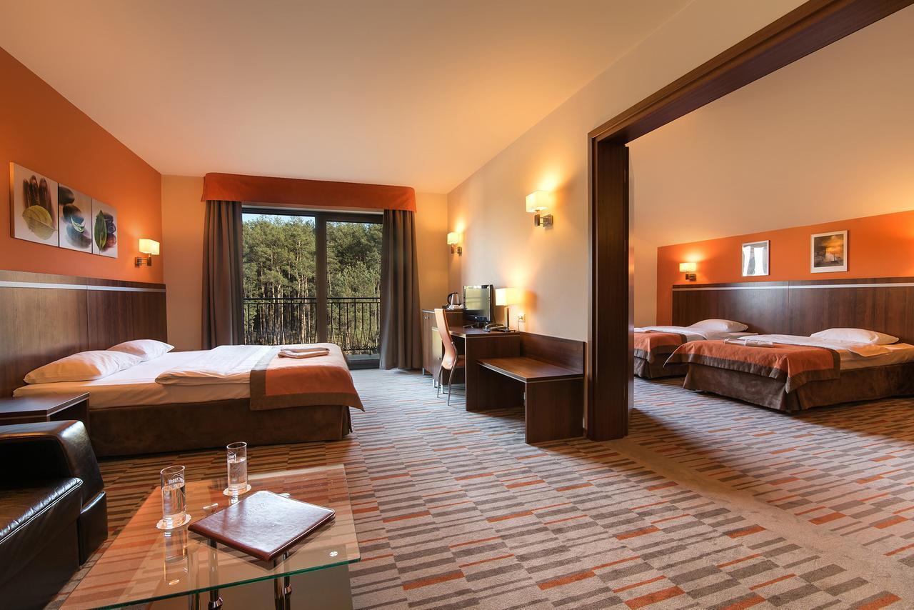Hotel Kawallo Słubice Buitenkant foto
