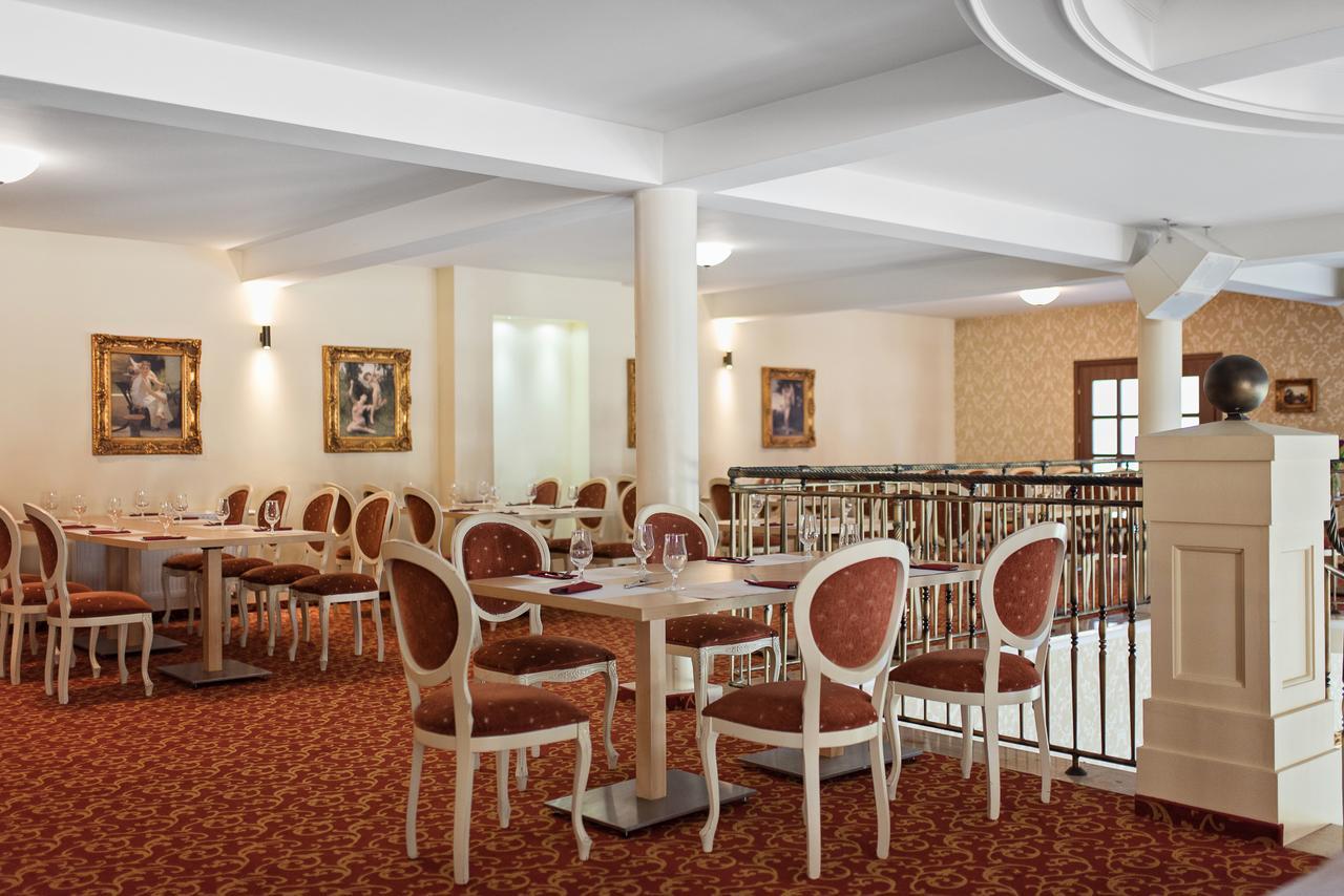 Hotel Kawallo Słubice Buitenkant foto